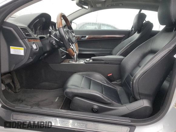 2013 Mercedes-Benz E 350 with VIN WDDKJ5KB7DF190650, listed as a Copart auction lot 44442755 with 194,823 mi miles and Salvage title. Bid and sale history available at DreamBid. Image 7.