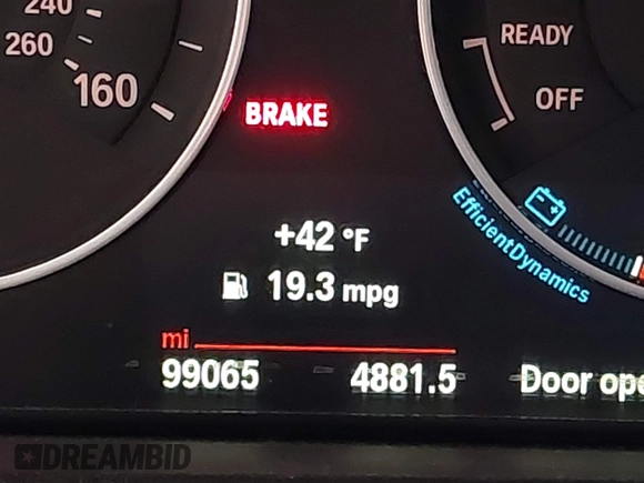 2015 BMW 3 Series 328i xDrive with VIN WBA3B5G53FNS17413, listed as a IAAI auction lot 41643479 with 99,065 mi miles. Bid and sale history available at carsss.com. Image 15.