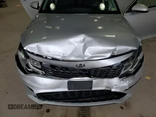 2019 Kia Optima LX z VIN 5XXGT4L39KG296057, wystawiony jako Copart lot #56992715 z przebiegiem 67 842 mil mil oraz Szkoda całkowita • Salvage title. Historia ofert i sprzedaży dostępna na DreamBid. Obrazek 11.