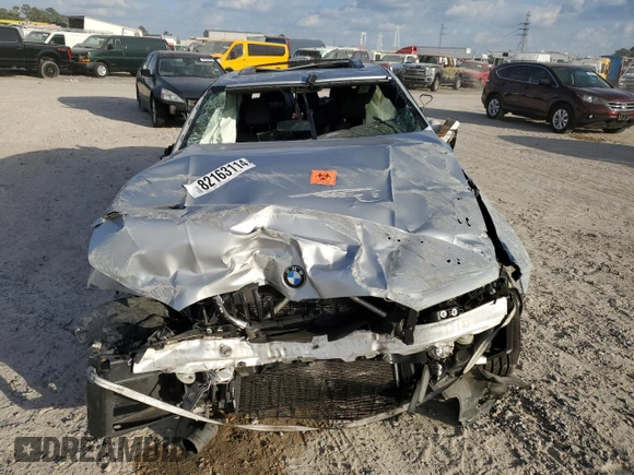2020 BMW 3 Series 330i with VIN WBA5R1C07LFH41664, listed as a Copart auction lot 82163114 with Not Provided miles and Non Repairable. Bid and sale history available at DreamBid. Image 5.