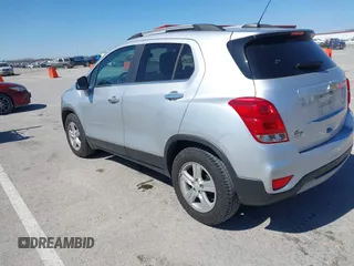 2018 Chevrolet Trax LT with VIN KL7CJLSB4JB734606, listed as a IAAI auction lot 41838892 with 42,122 mi miles. Bid and sale history available at carsss.com. Image 3.
