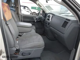 2008 Dodge Ram 1500 SLT with VIN 1D7HU18N78J210605, listed as a IAAI auction lot 41064771 with 209,227 mi miles. Bid and sale history available at carsss.com. Image 5.