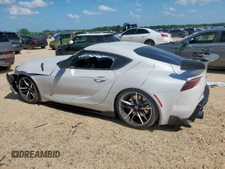 2021 Toyota Supra 3.0 with VIN WZ1DB0C05MW034477, listed as a Copart auction lot 61302525 with 80,962 mi miles and Salvage title. Bid and sale history available at DreamBid. Image 2.