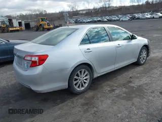 2014 Toyota Camry L with VIN 4T4BF1FK8ER387050, listed as a IAAI auction lot 41453516 with 184,150 mi miles. Bid and sale history available at carsss.com. Image 4.