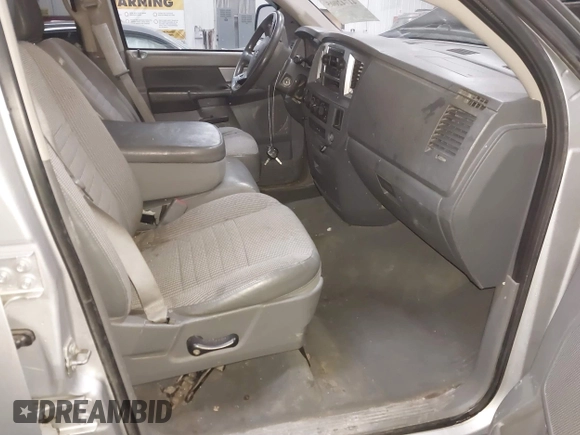 2008 Dodge 1500 SLT with VIN 1D7HU18268S613748, listed as a IAAI auction lot 41742005 with 206,103 mi miles. Bid and sale history available at carsss.com. Image 5.
