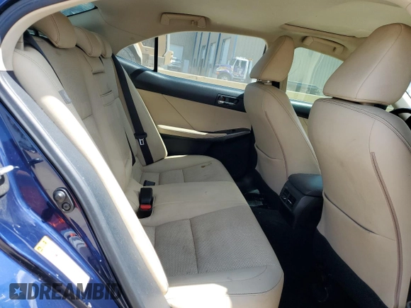 2014 Lexus IS 350 z VIN JTHBE1D24E5013032, wystawiony jako Copart lot #56166265 z przebiegiem 121 304 mil mil oraz Czysty tytuł • Clean title. Historia ofert i sprzedaży dostępna na DreamBid. Obrazek 10.
