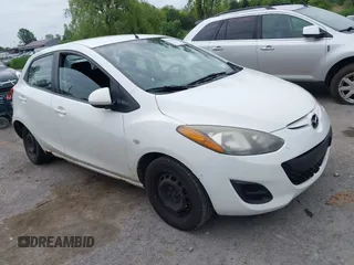 2014 Mazda 2 Sport z VIN JM1DE1KZ9E0179912, wystawiony jako IAAI lot #42522070 z przebiegiem 108 233 mil mil oraz . Historia ofert i sprzedaży dostępna na DreamBid. Obrazek 1.