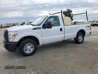 2013 Ford F-250 XL with VIN 1FTBF2A66DEB91888, listed as a Copart auction lot 44631815 with 276,539 mi miles and Clean title. Bid and sale history available at DreamBid. Image 1.