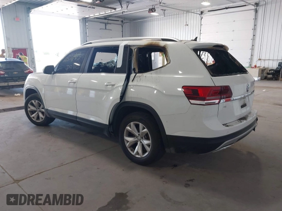 2018 Volkswagen Atlas SE z VIN 1V2CP2CA2JC593139, wystawiony jako IAAI lot #40736888 z przebiegiem Nie podano mil oraz . Historia ofert i sprzedaży dostępna na DreamBid. Obrazek 3.