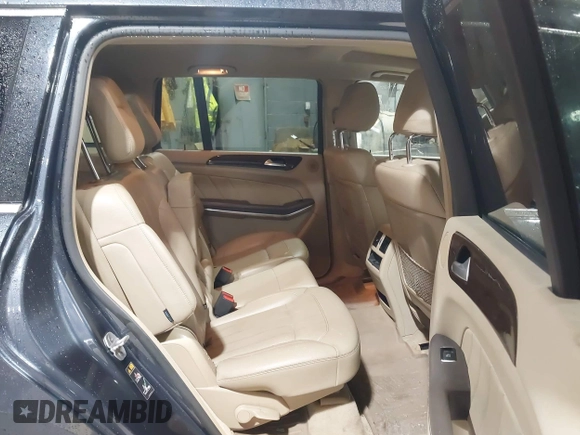 2013 Mercedes-Benz GL-Class GL 450 with VIN 4JGDF7CE1DA215608, listed as a IAAI auction lot 41924332 with 137,052 mi miles. Bid and sale history available at carsss.com. Image 8.