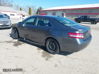 2011 Toyota Camry LE with VIN 4T4BF3EK5BR095008, listed as a IAAI auction lot 41765871 with 204,327 mi miles. Bid and sale history available at carsss.com. Image 3.