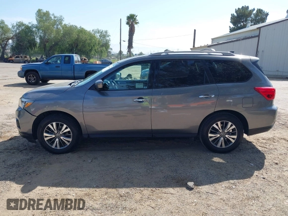 2019 Nissan Pathfinder S with VIN 5N1DR2MN0KC606551, listed as a IAAI auction lot 41883904 with 40,804 mi miles and . Bid and sale history available at DreamBid. Image 14.