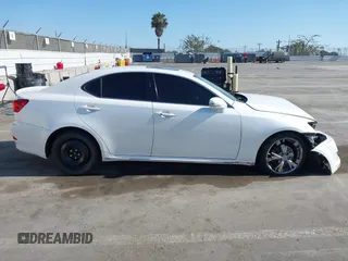 2010 Lexus IS 250 z VIN JTHBF5C20A2095567, wystawiony jako IAAI lot #42412231 z przebiegiem 117 222 mil mil oraz . Historia ofert i sprzedaży dostępna na DreamBid. Obrazek 14.