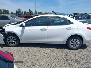 2016 Toyota Corolla L с VIN 5YFBURHE2GP503661, выставлен на аукционе IAAI как лот 42390619 с пробегом 128 373 миль миль и . История ставок и продаж доступна на DreamBid. Изображение 14.