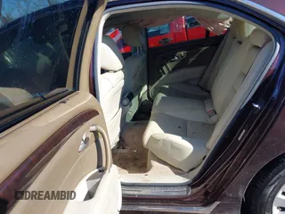 2011 Acura RL Technology with VIN JH4KB2F62BC000463, listed as a IAAI auction lot 41573978 with 172,755 mi miles and . Bid and sale history available at DreamBid. Image 8.