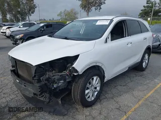 2016 Kia Sorento LX with VIN 5XYPG4A38GG173926, listed as a IAAI auction lot 41921254 with 1 mi miles. Bid and sale history available at carsss.com. Image 19.