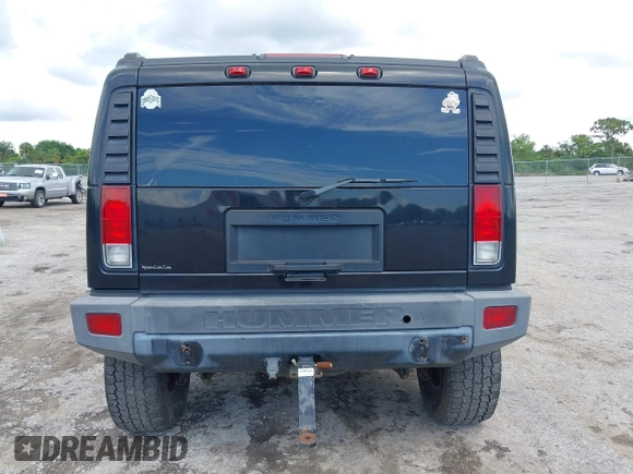 2007 Hummer H2 SUV z VIN 5GRGN23U57H112295, wystawiony jako IAAI lot #42257618 z przebiegiem 183 991 mil mil oraz . Historia ofert i sprzedaży dostępna na DreamBid. Obrazek 16.