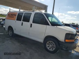 2013 Chevrolet Express Cargo Van with VIN 1GCSGAFXXD1160031, listed as a Copart auction lot 44134075 with 200,794 mi miles and Clean Title. Bid and sale history available at carsss.com. Image 4.