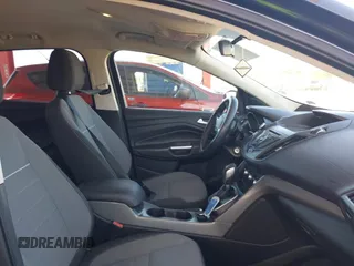 2013 Ford Escape SE with VIN 1FMCU0G99DUD53675, listed as a IAAI auction lot 38944792 with 187,801 mi miles and . Bid and sale history available at DreamBid. Image 5.