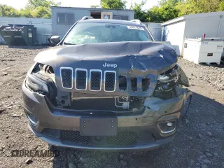 2019 Jeep Cherokee High Altitude with VIN 1C4PJMDX4KD133124, listed as a Copart auction lot 55817625 with 76,621 mi miles and Salvage title. Bid and sale history available at DreamBid. Image 5.