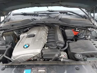2006 BMW 5 Series 525i with VIN WBANE53566CK82421, listed as a IAAI auction lot 41729917 with 94,666 mi miles and . Bid and sale history available at carsss.com. Image 10.