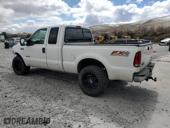 2003 Ford Super Duty F-250 XL with VIN 1FTNX21F03EB11672, listed as a Copart auction lot 51553485 with 382,272 mi miles and Salvage Title. Bid and sale history available at carsss.com. Image 2.