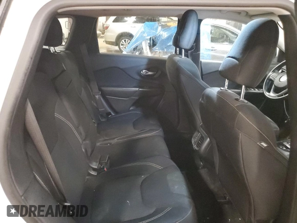 2015 Jeep Cherokee Latitude with VIN 1C4PJMCS1FW710157, listed as a Copart auction lot 49571435 with 89,780 mi miles and Clean Title. Bid and sale history available at DreamBid. Image 11.
