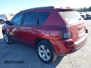 2016 Jeep Compass Latitude with VIN 1C4NJDEB1GD662807, listed as a IAAI auction lot 41161996 with 128,030 mi miles. Bid and sale history available at carsss.com. Image 3.
