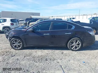 2012 Nissan Maxima 3.5 SV with VIN 1N4AA5AP3CC826506, listed as a IAAI auction lot 41093387 with 231,964 mi miles. Bid and sale history available at carsss.com. Image 14.