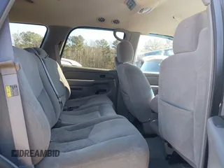 2004 Chevrolet Tahoe Special Service with VIN 1GNEK13V24J311708, listed as a IAAI auction lot 41463841 with 224,278 mi miles. Bid and sale history available at carsss.com. Image 8.