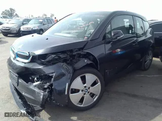 2014 BMW i3 with VIN WBY1Z4C53EV272852, listed as a IAAI auction lot 40131624 with 38,490 mi miles. Bid and sale history available at carsss.com. Image 2.