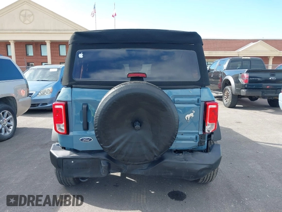 2023 Ford Bronco с VIN 1FMDE5BH2PLA98570, выставлен на аукционе IAAI как лот 42322165 с пробегом 10 266 миль миль и . История ставок и продаж доступна на DreamBid. Изображение 16.