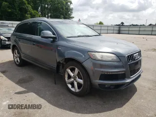 2014 Audi Q7 S line Prestige with VIN WA1DGAFE8ED007147, listed as a Copart auction lot 60311395 with 176,541 mi miles and Salvage title. Bid and sale history available at DreamBid. Image 4.