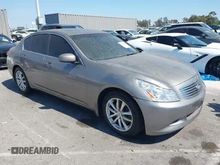 2008 Infiniti G35 Journey z VIN JNKBV61E68M207731, wystawiony jako IAAI lot #42381820 z przebiegiem 142 344 mil mil oraz . Historia ofert i sprzedaży dostępna na DreamBid. Obrazek 1.
