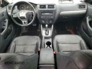 2013 Volkswagen Jetta SE с VIN 3VWDX7AJ4DM401838, выставлен на аукционе Copart как лот 86765074 с пробегом 105 218 миль миль и Списание • Salvage title. История ставок и продаж доступна на DreamBid. Изображение 8.