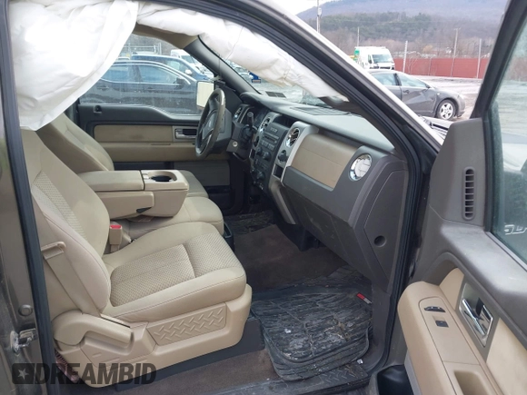 2009 Ford F-150 XL with VIN 1FTPF12V79KC35637, listed as a IAAI auction lot 41645222 with 169,114 mi miles. Bid and sale history available at carsss.com. Image 5.