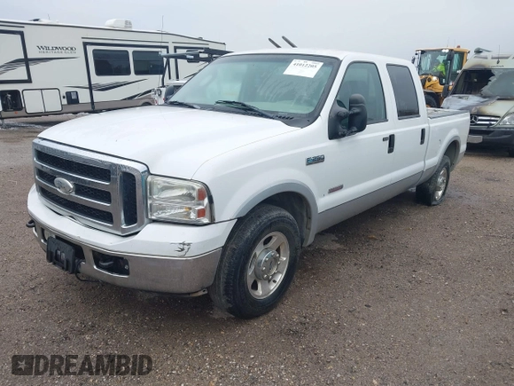 2006 Ford Super Duty F-250 XL with VIN 1FTSW20P16EB23642, listed as a IAAI auction lot 41012205 with 134,178 mi miles. Bid and sale history available at carsss.com. Image 18.