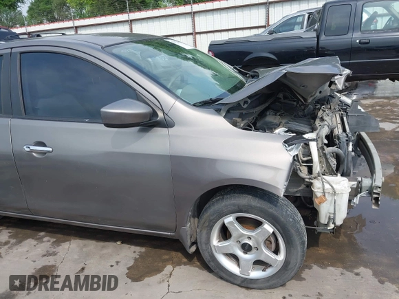 2015 Nissan Versa SV with VIN 3N1CN7APXFL830101, listed as a IAAI auction lot 41952806 with 144,354 mi miles. Bid and sale history available at carsss.com. Image 19.