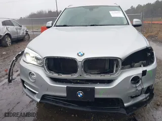 2015 BMW X5 xDrive35d with VIN 5UXKS4C51F0N06221, listed as a IAAI auction lot 41568976 with 162,442 mi miles. Bid and sale history available at carsss.com. Image 6.