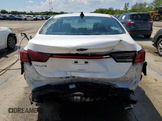 2021 Kia Forte LXS z VIN 3KPF24AD0ME360671, wystawiony jako Copart lot #56212885 z przebiegiem 84 205 mil mil oraz Szkoda całkowita • Salvage title. Historia ofert i sprzedaży dostępna na DreamBid. Obrazek 6.