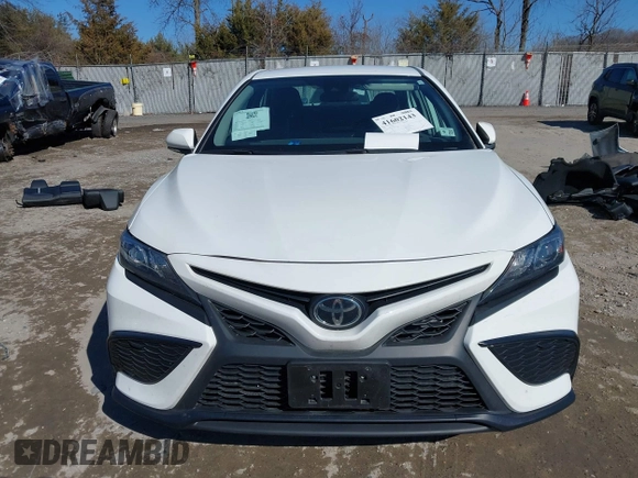2023 Toyota Camry SE z VIN 4T1G11BK2PU076186, wystawiony jako IAAI lot #41602143 z przebiegiem 18 307 mil mil oraz . Historia ofert i sprzedaży dostępna na DreamBid. Obrazek 12.