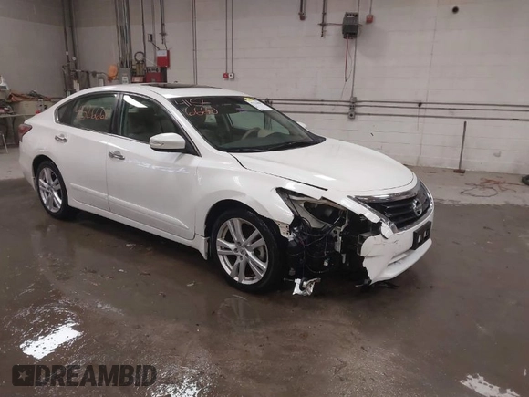 2015 Nissan Altima SL with VIN 1N4BL3AP3FC144071, listed as a IAAI auction lot 41526660 with 204,142 mi miles and . Bid and sale history available at carsss.com. Image 1.