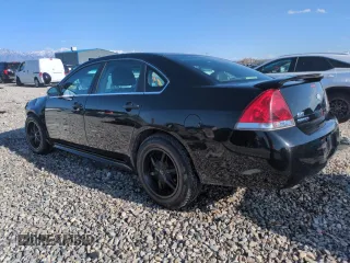 2013 Chevrolet Impala Police z VIN 2G1WD5E3XD1162414, wystawiony jako Copart lot #53910565 z przebiegiem 146 081 mil mil oraz Szkoda całkowita • Salvage title. Historia ofert i sprzedaży dostępna na DreamBid. Obrazek 2.