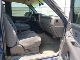 2003 GMC Sierra 1500HD SLE z VIN 1GTGC13UX3F195598, wystawiony jako IAAI lot #42284322 z przebiegiem Nie podano mil oraz . Historia ofert i sprzedaży dostępna na DreamBid. Obrazek 5.