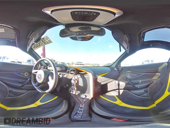 2018 McLaren 720S z VIN SBM14DCA3JW001315, wystawiony jako Copart lot #78193064 z przebiegiem Nie podano mil oraz Szkody całkowita. Historia ofert i sprzedaży dostępna na DreamBid. Obrazek 16.