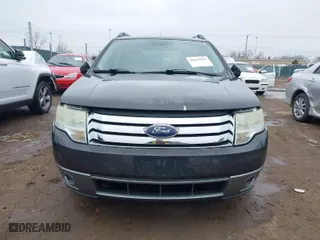 2008 Ford Taurus X SEL with VIN 1FMDK05WX8GA23924, listed as a IAAI auction lot 42019262 with 146,185 mi miles. Bid and sale history available at carsss.com. Image 6.