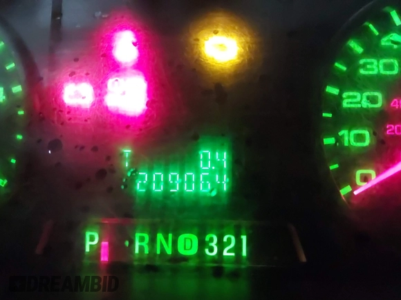 2006 Ford F-250 XL with VIN 1FTSW21PX6ED38127, listed as a IAAI auction lot 41444879 with 209,064 mi miles and . Bid and sale history available at DreamBid. Image 15.