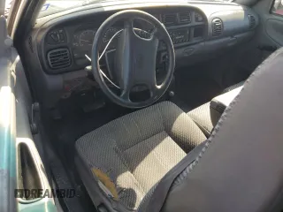 2000 Dodge 1500 z VIN 3B7HF12Y0YG147372, wystawiony jako Copart lot #74925094 z przebiegiem 247 162 mil mil oraz Szkoda całkowita • Salvage title. Historia ofert i sprzedaży dostępna na DreamBid. Obrazek 8.