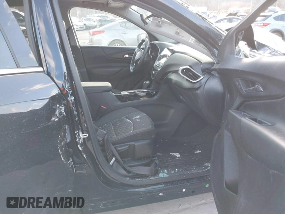2020 Chevrolet Equinox LT with VIN 3GNAXUEV4LS684244, listed as a IAAI auction lot 41048446 with 41,000 mi miles. Bid and sale history available at carsss.com. Image 5.