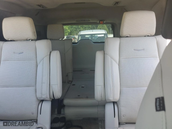 2021 Cadillac Escalade Sport Platinum with VIN 1GYS4GKL1MR204704, listed as a Copart auction lot 60263974 with 46,336 mi miles and Salvage Title. Bid and sale history available at carsss.com. Image 10.